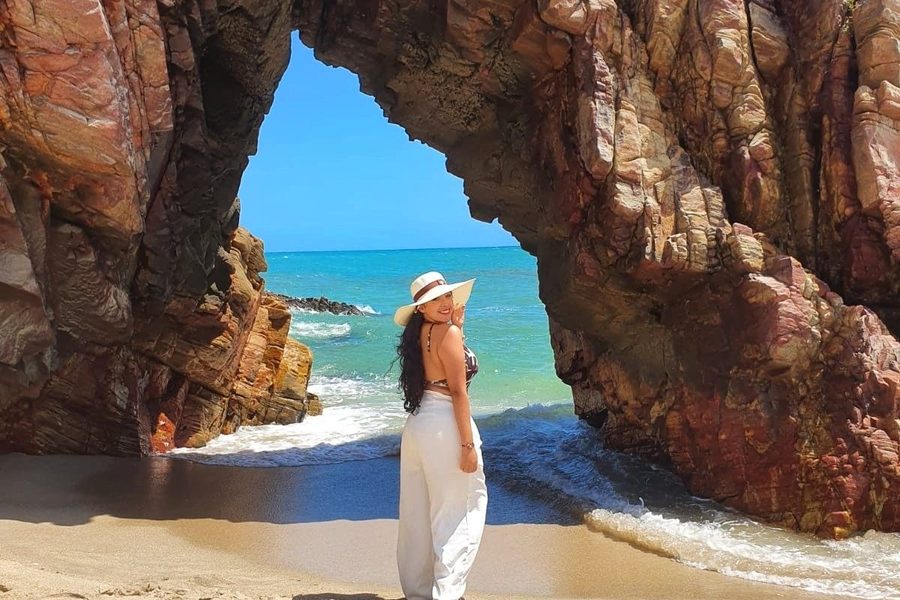 La Pedra Furada de Jericoacoara, sobre la playa