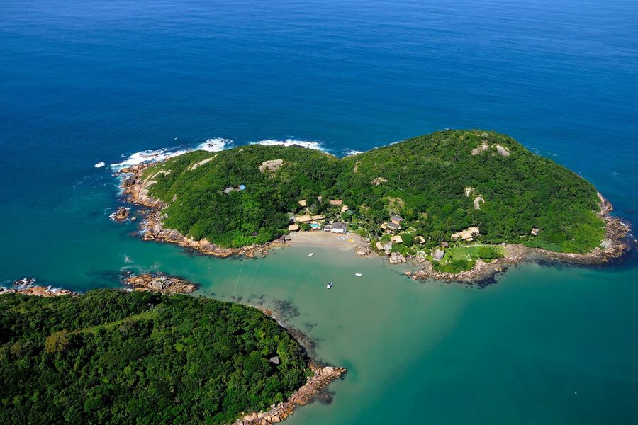 Vista aérea de la península de Ponta do Papagaio, en Santa Catarina